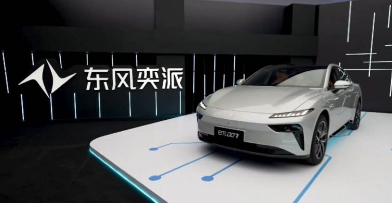 太突然！知名装修公司公布：资金链断链
，整体停工！有人刚交了定金就出事了