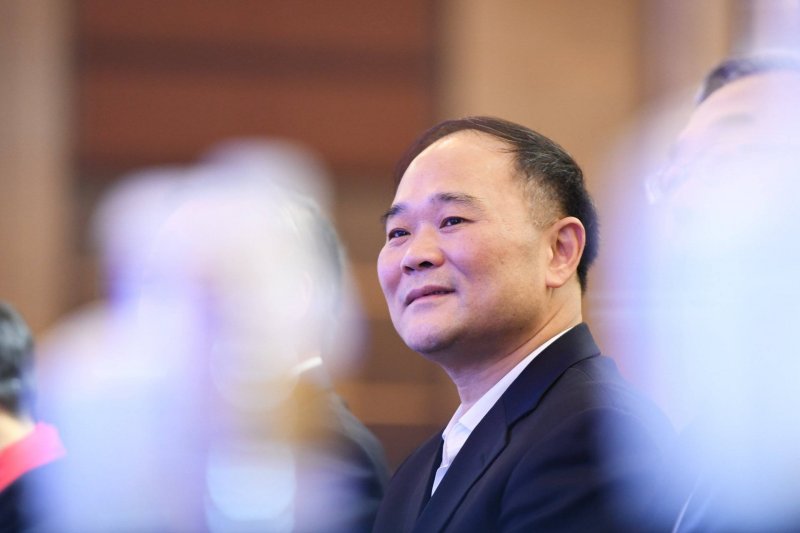 年轻人何以爱上跟团游